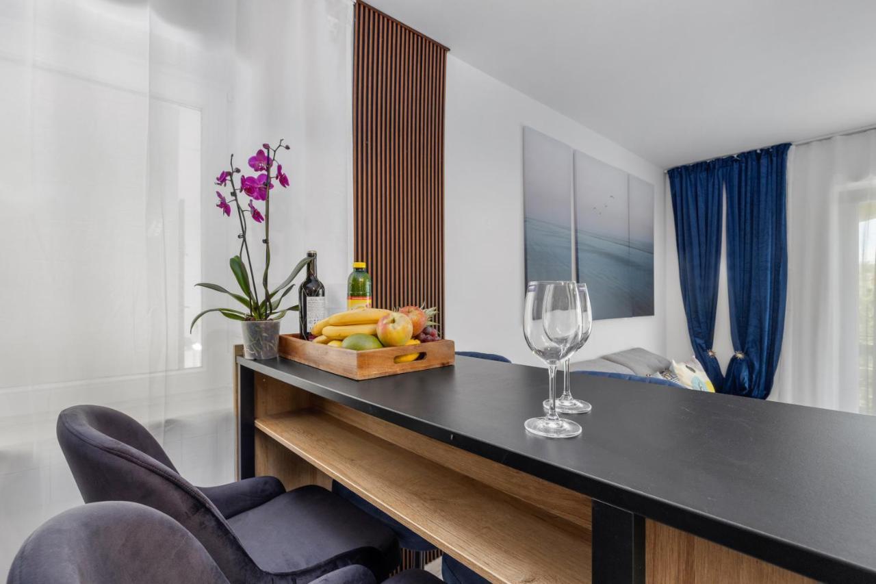 Romeo&Julia- Newly Refurbished Apartment Near Medulin Pomer Exterior foto